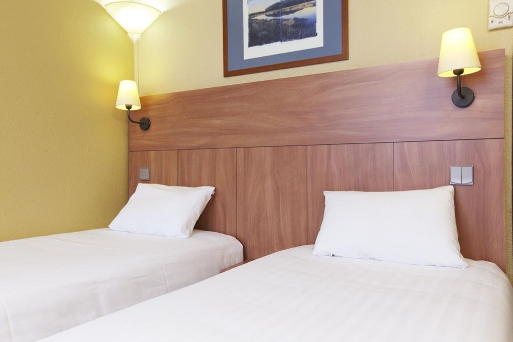 Kyriad Angers Sud Ponts-De-Ce Les Ponts-de-Ce Room photo